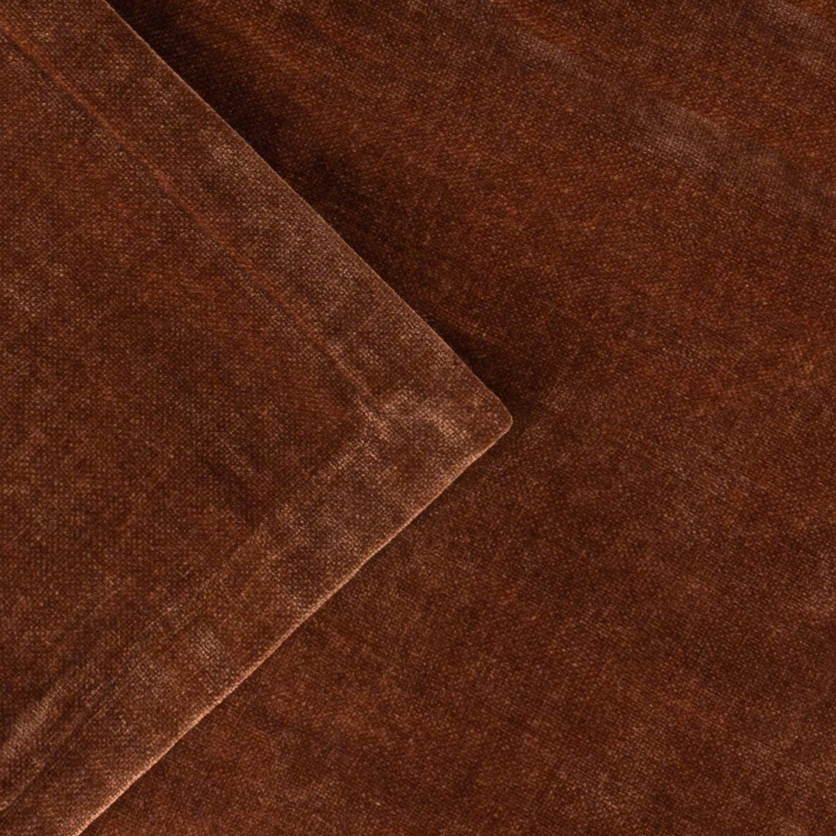 Heavy Chenille Velvet Throw Nutmeg: Nutmeg / 150 x 200cm - Draper and Mercer